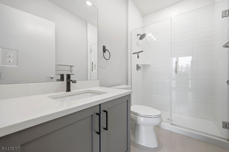 175 Morris St - Photo 17