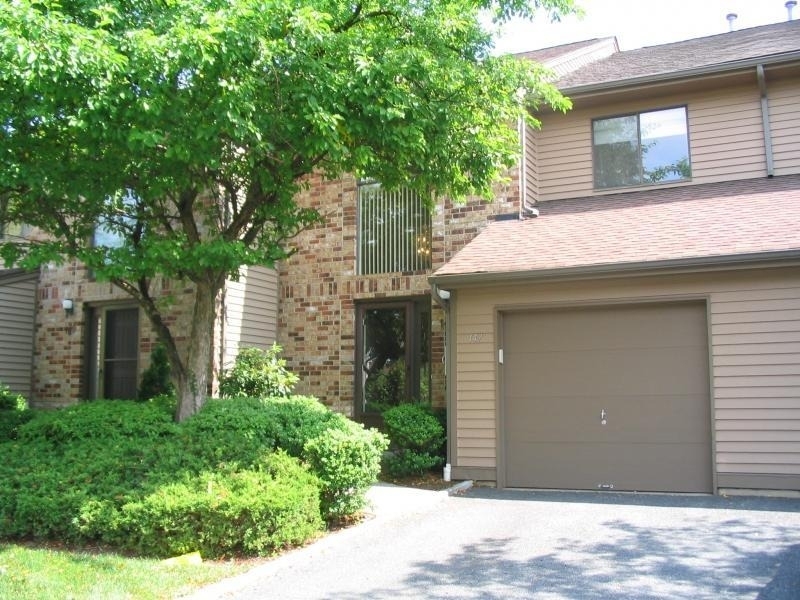 147 Castle Ridge Dr - Photo 1