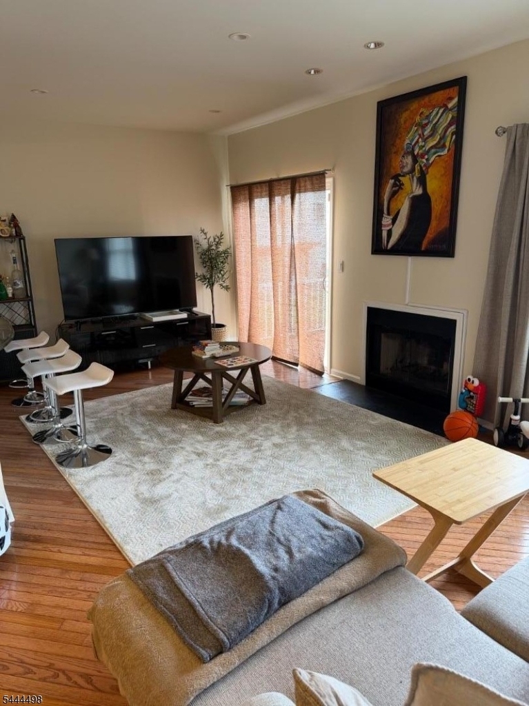 101 Summerhill Dr - Photo 3