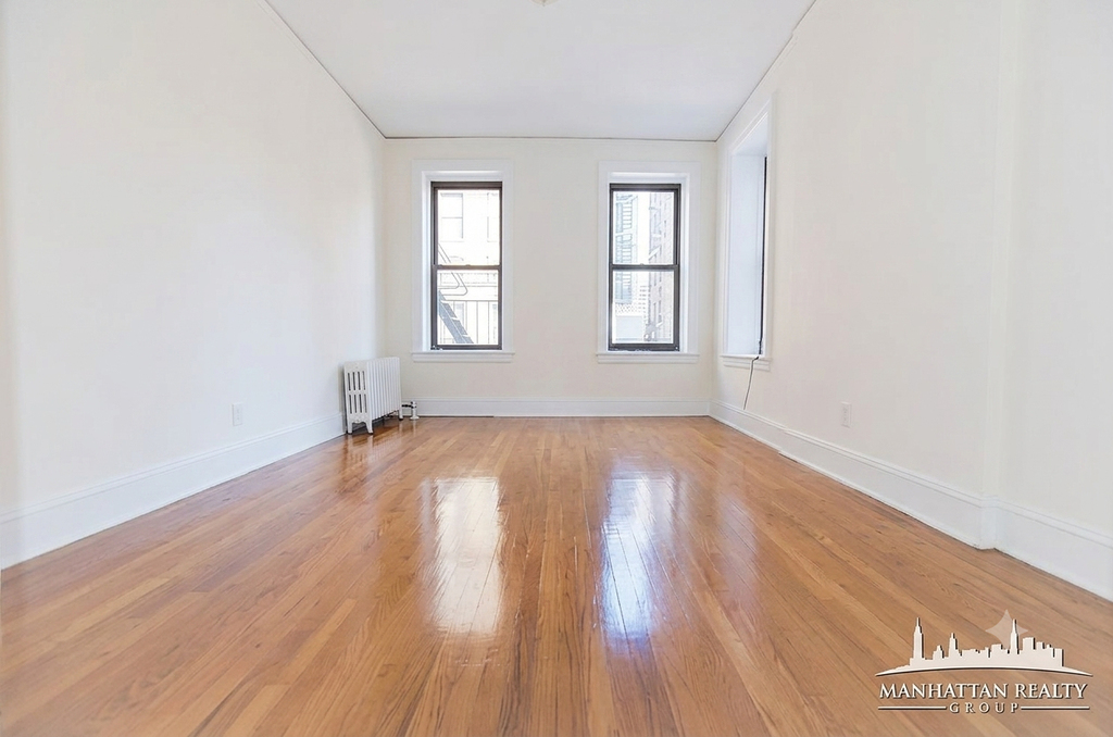  East 38th Street - Photo 1