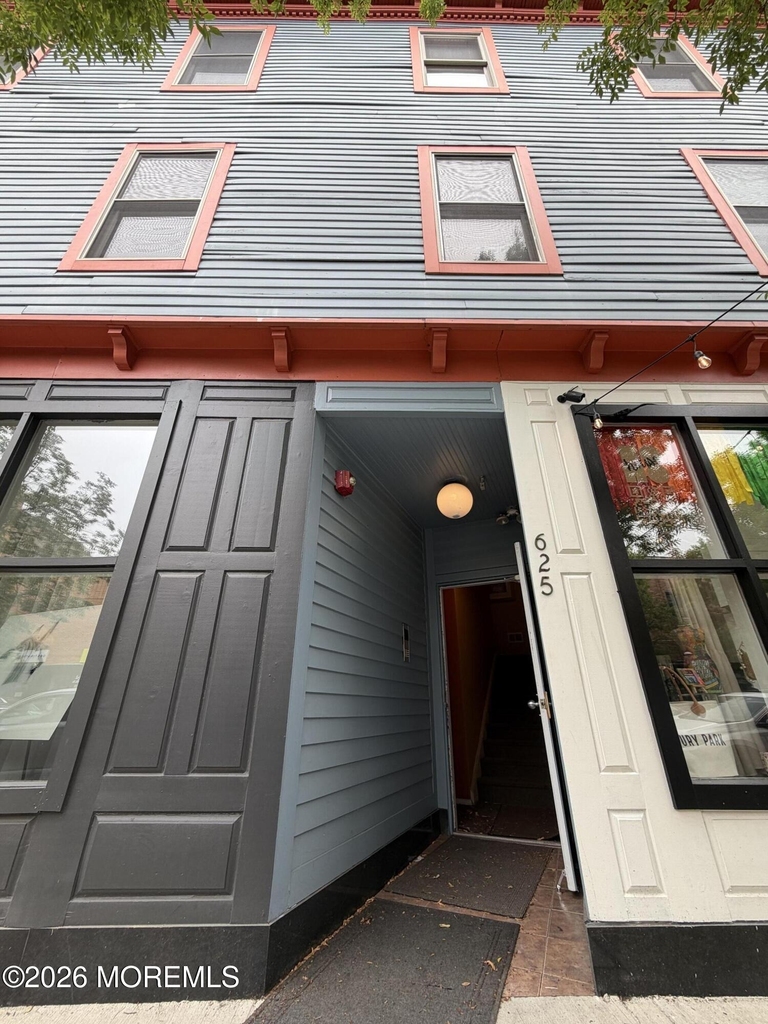 625 Cookman Avenue - Photo 0