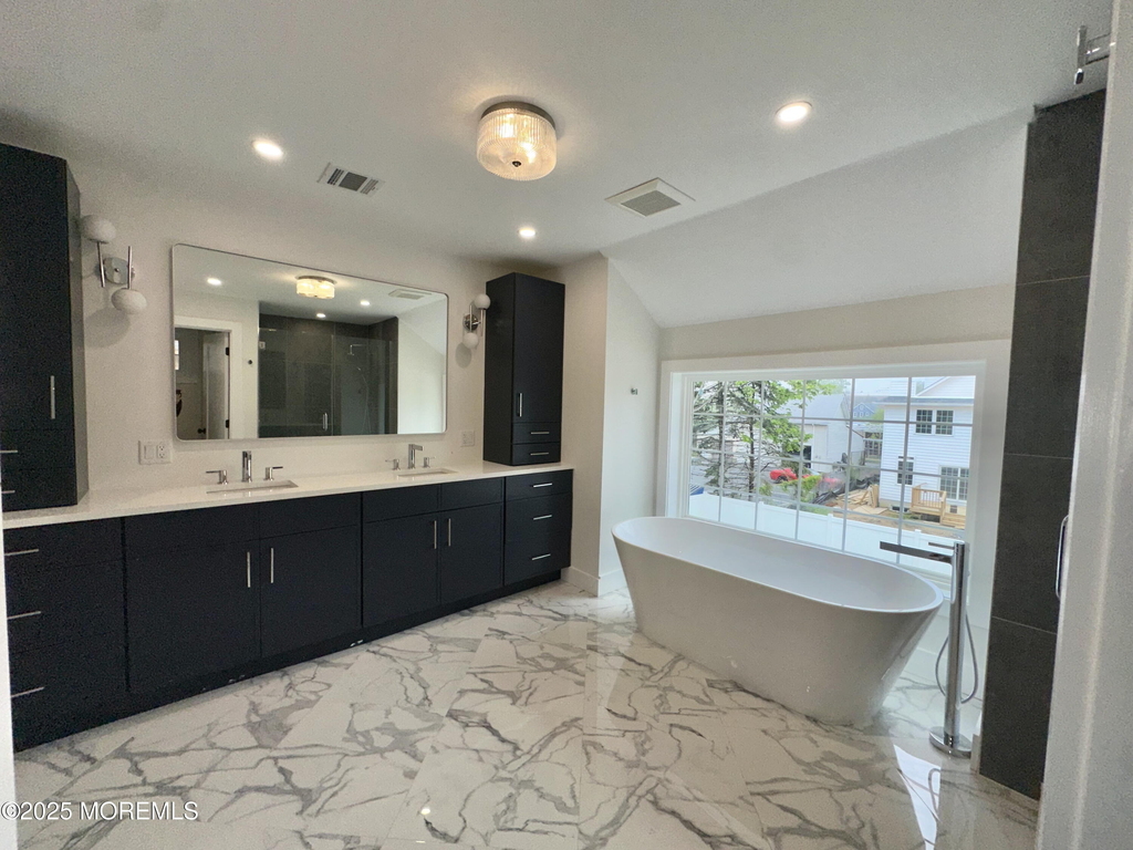 169 Chelsea Avenue - Photo 14