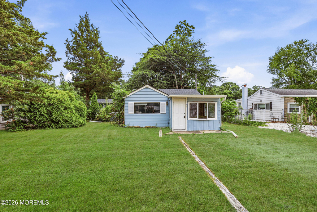 22 Central Avenue - Photo 0