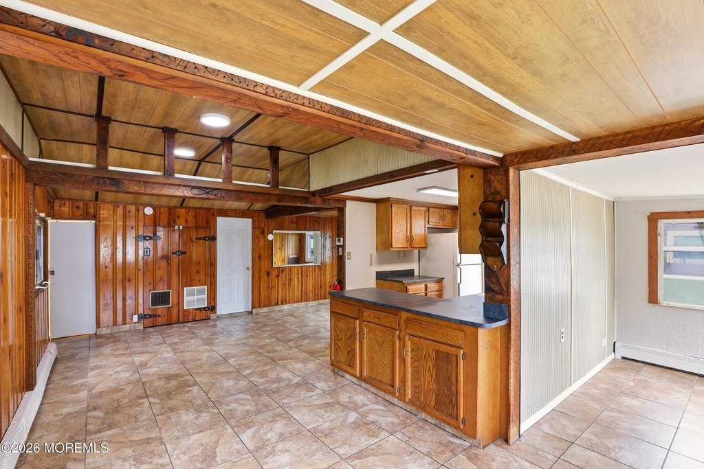 22 Central Avenue - Photo 4