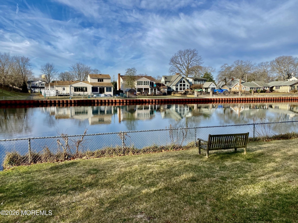 1641 Elm Avenue - Photo 0