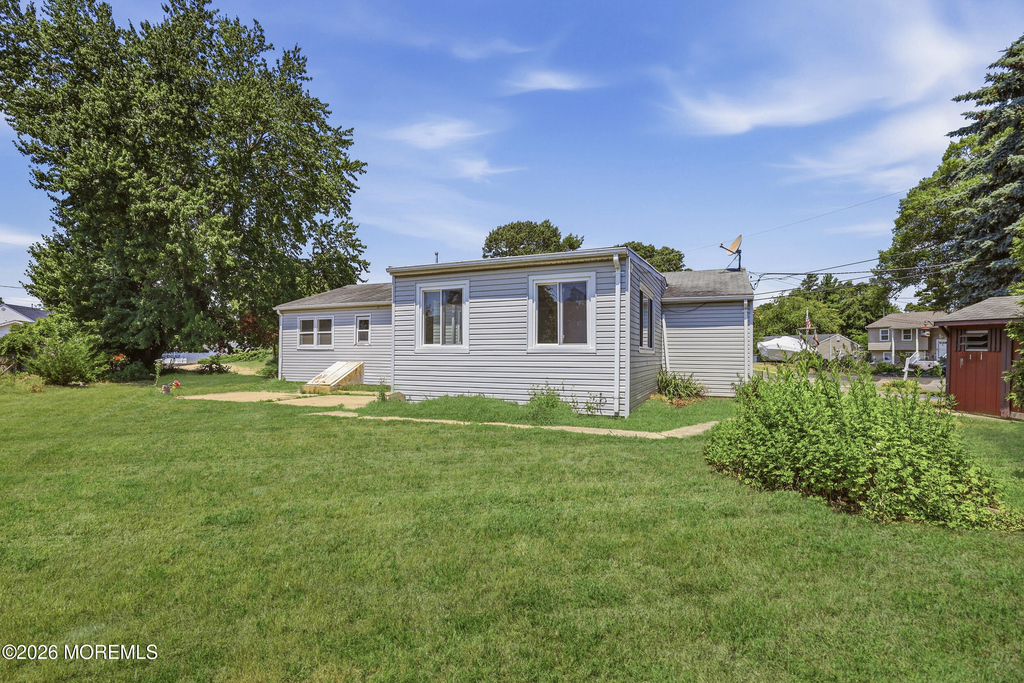 319 Nautilus Boulevard - Photo 11