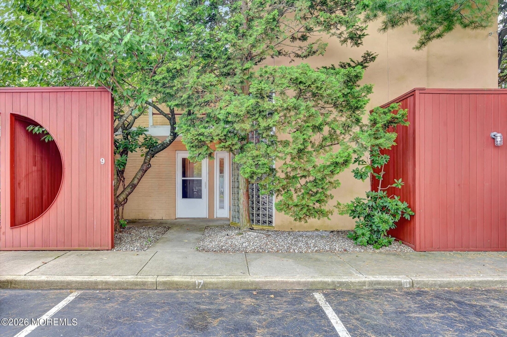 44 Marion Street - Photo 0