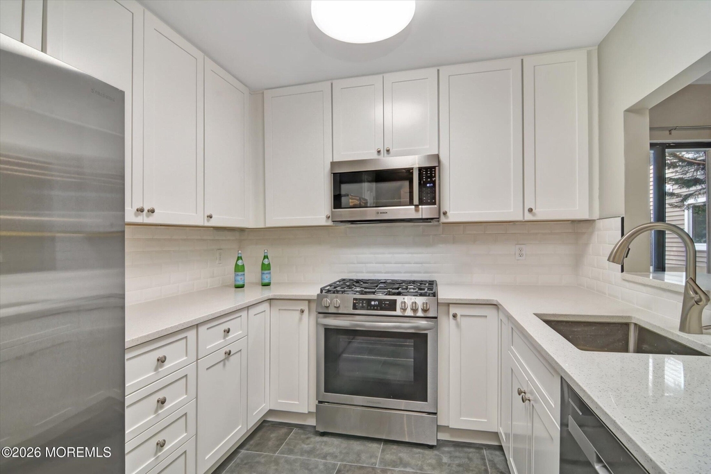 44 Marion Street - Photo 12