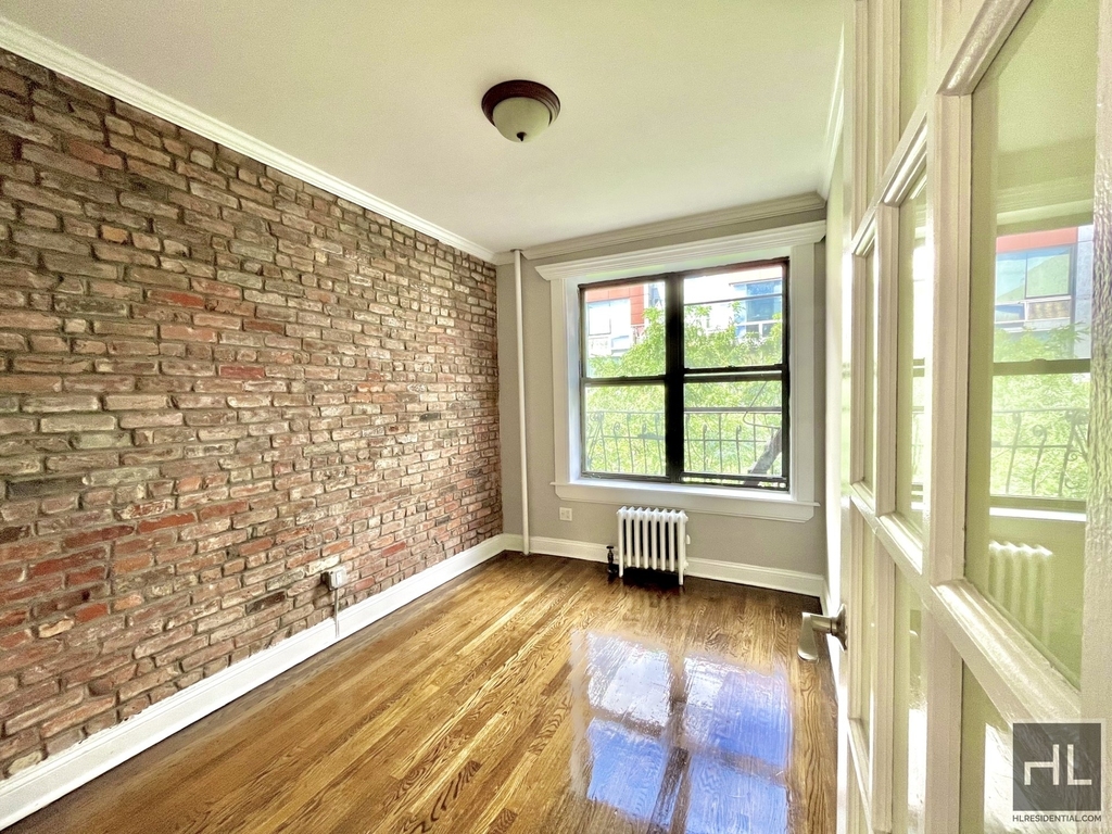East 13th Street - Photo 0