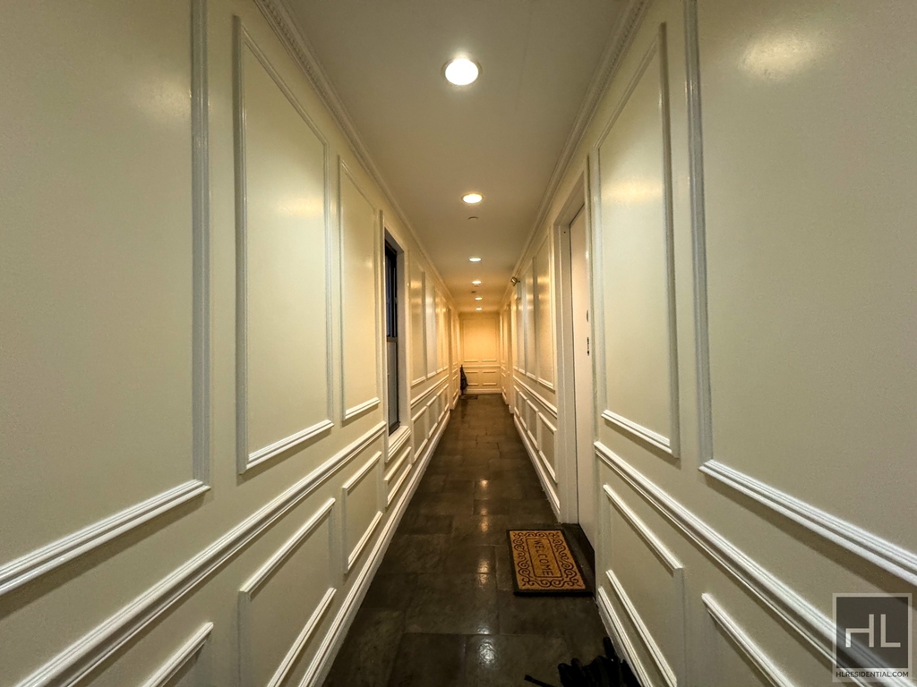 East 13th Street - Photo 10