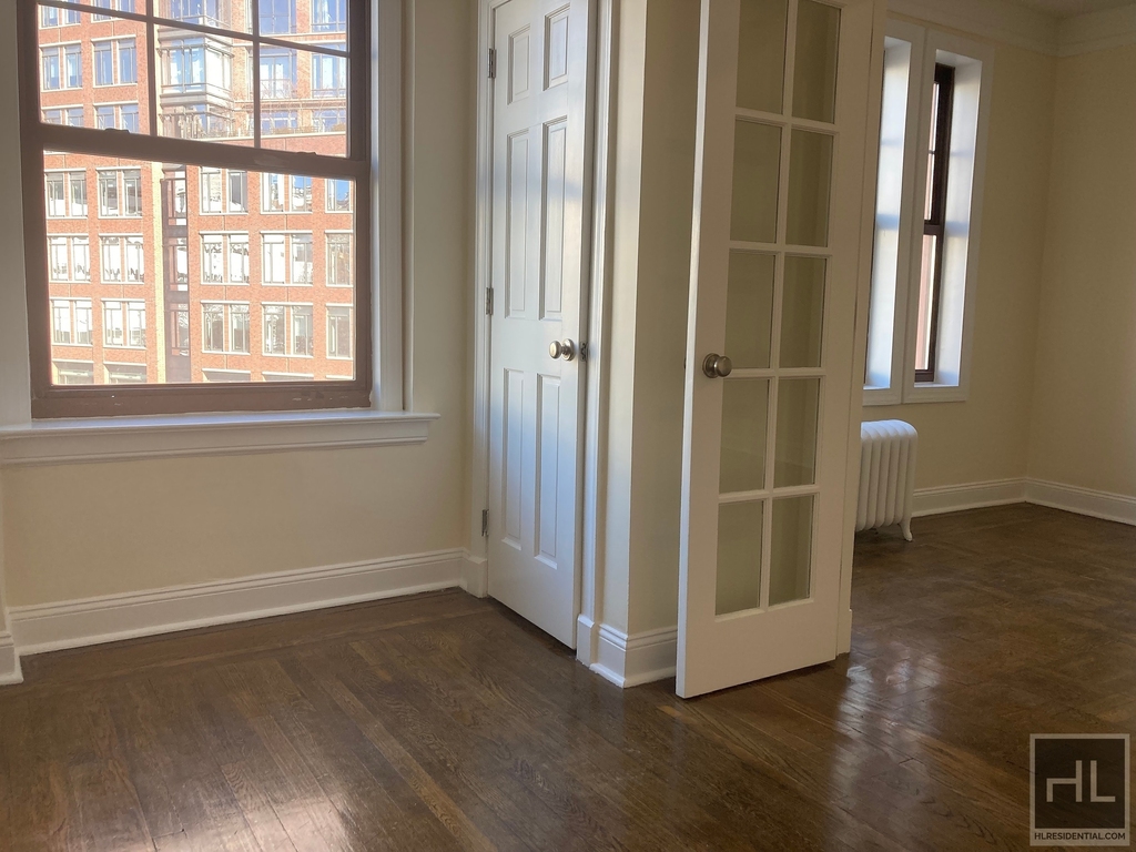 West 11th Street - Photo 1