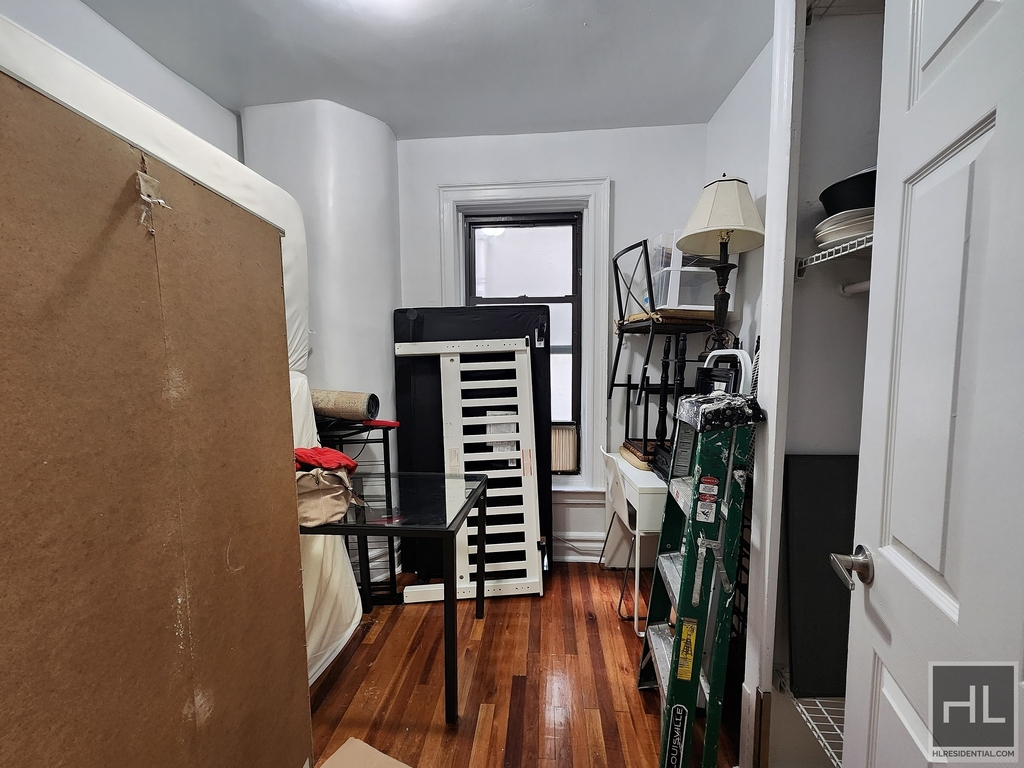 West 148 Street - Photo 1