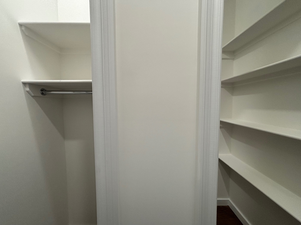 West 68 Street - Photo 10