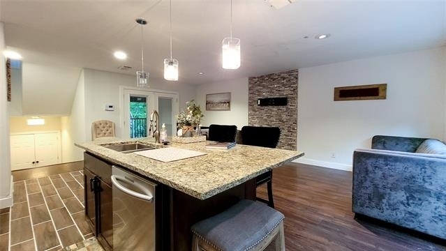 5815 Phoenix Drive - Photo 3