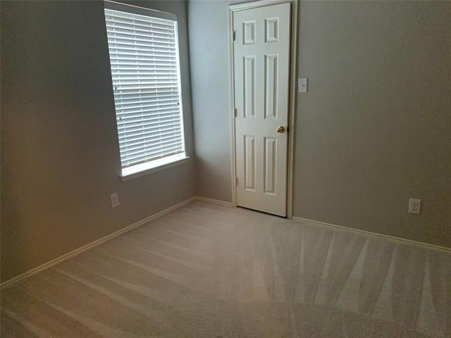 6000 White Pine Drive - Photo 4