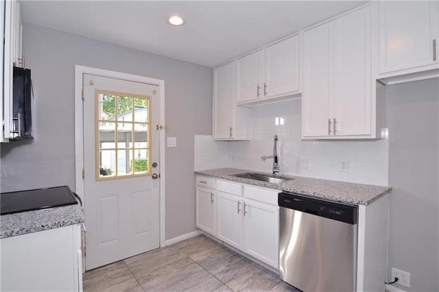 4945 N Hall Street - Photo 12