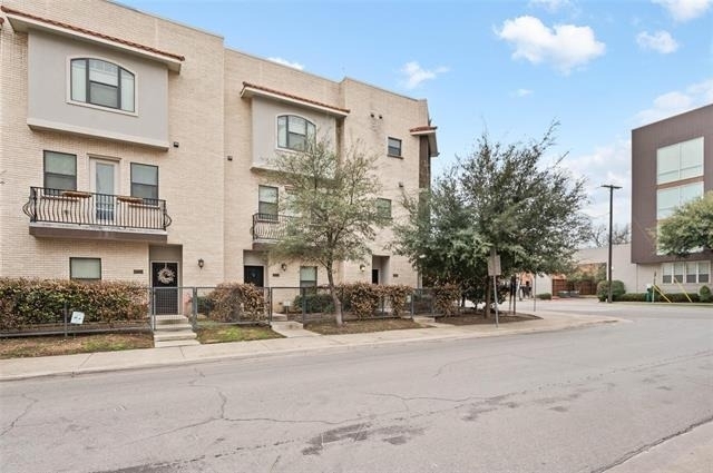 3142 Ross Avenue - Photo 23