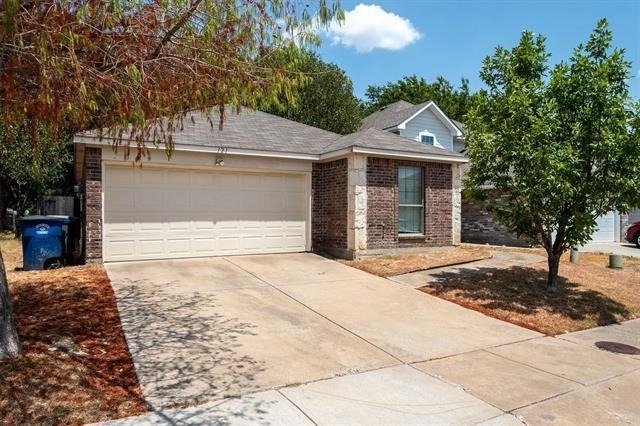 121 Cliff Heights Circle - Photo 1