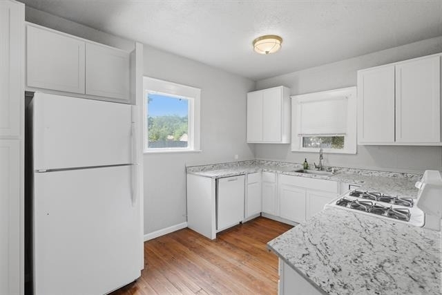 411 Poindexter Avenue - Photo 9