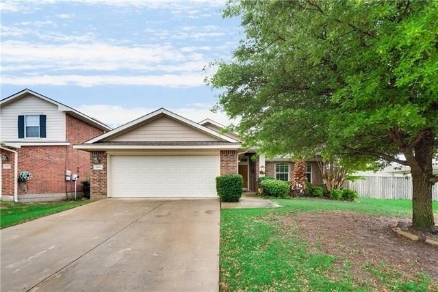 1019 Rumley Road - Photo 0
