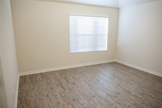 1602 Bobolink Drive - Photo 5