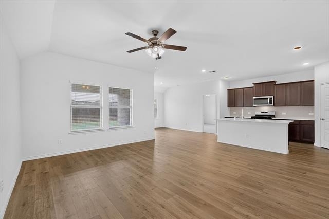212 Goldfinch Drive - Photo 6