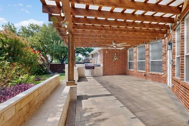 1812 Meadow Ridge Drive - Photo 1