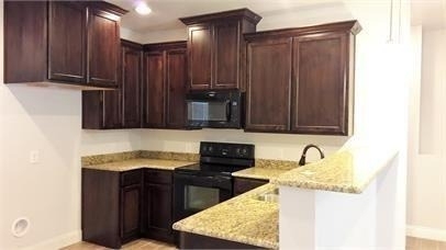 2208 Oliver Street - Photo 3