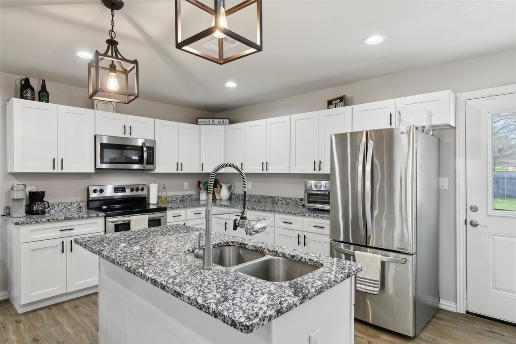 5816 Grayson Street Street - Photo 6