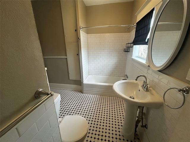 1630 Mistletoe Boulevard - Photo 7