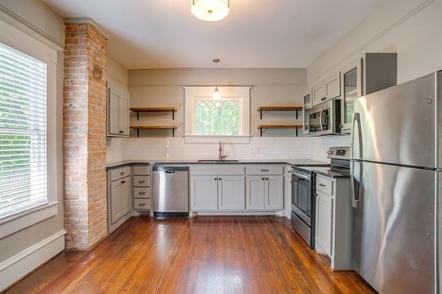 1630 Mistletoe Boulevard - Photo 22
