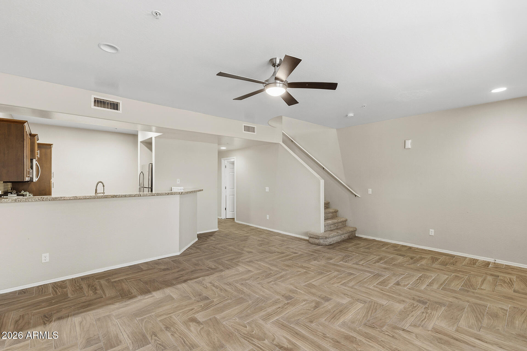 21655 N 36th Avenue - Photo 7