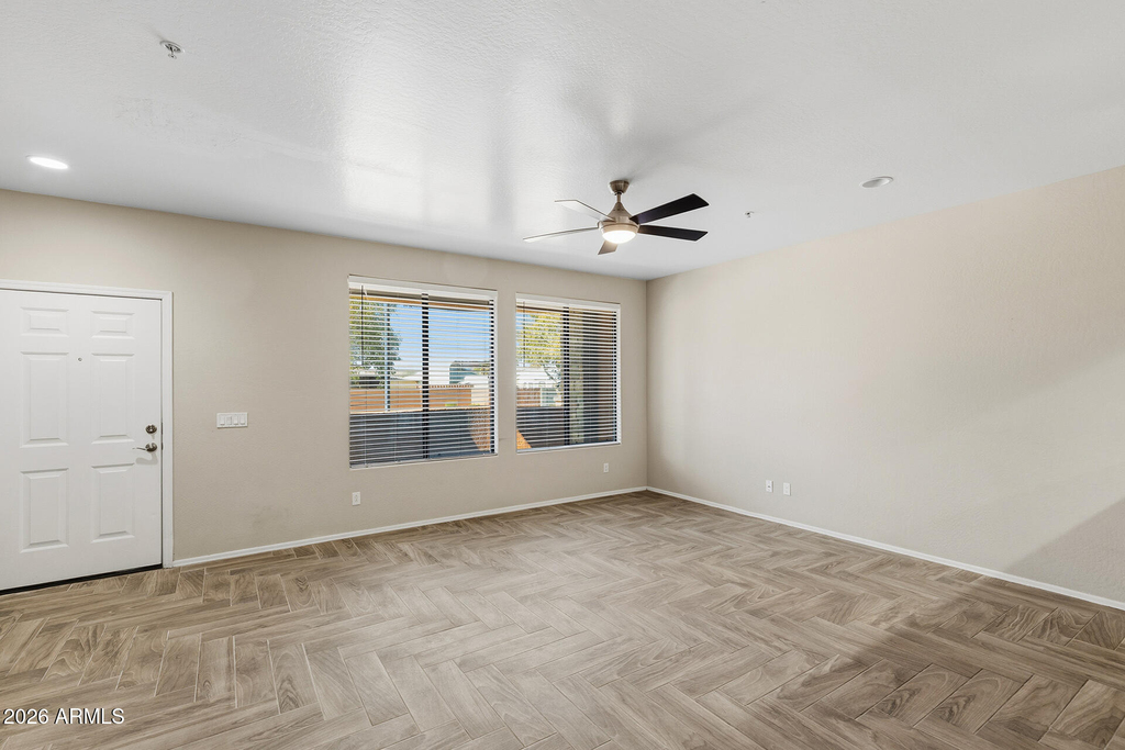 21655 N 36th Avenue - Photo 5