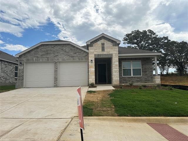 2533 Creekbend Lane - Photo 0