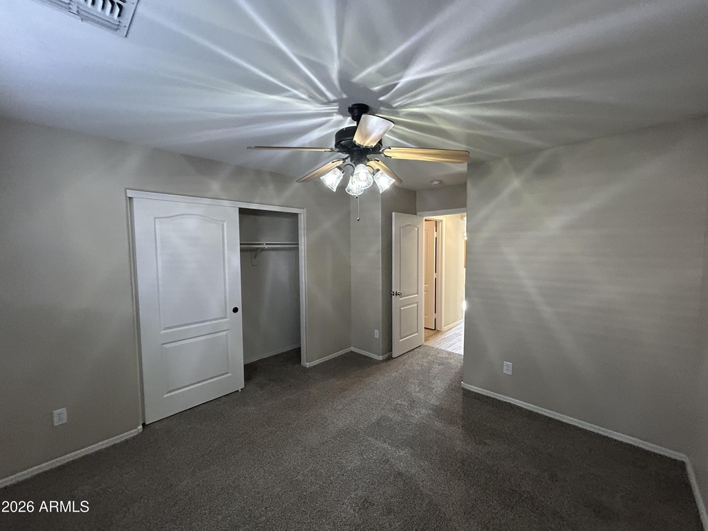 24902 W Wayland Drive - Photo 21