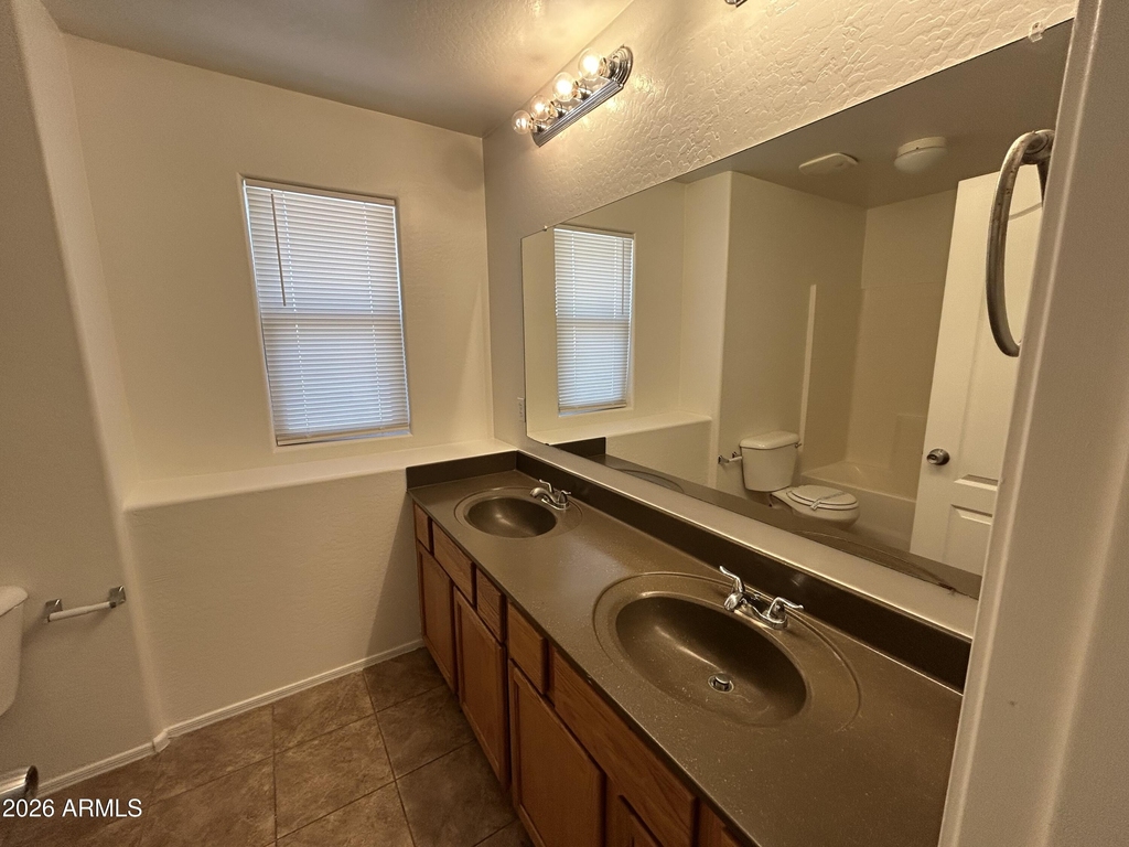 24902 W Wayland Drive - Photo 30