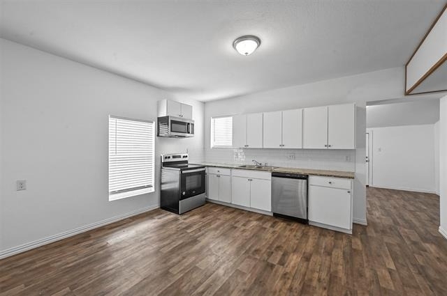 708 W Day Street - Photo 1