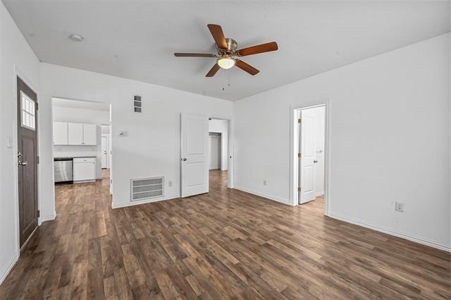708 W Day Street - Photo 8
