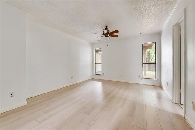 2623 Fallcreek Drive - Photo 14