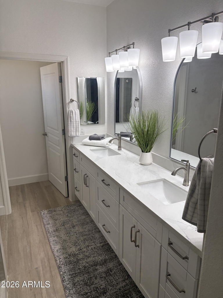 123 N Washington Street - Photo 6