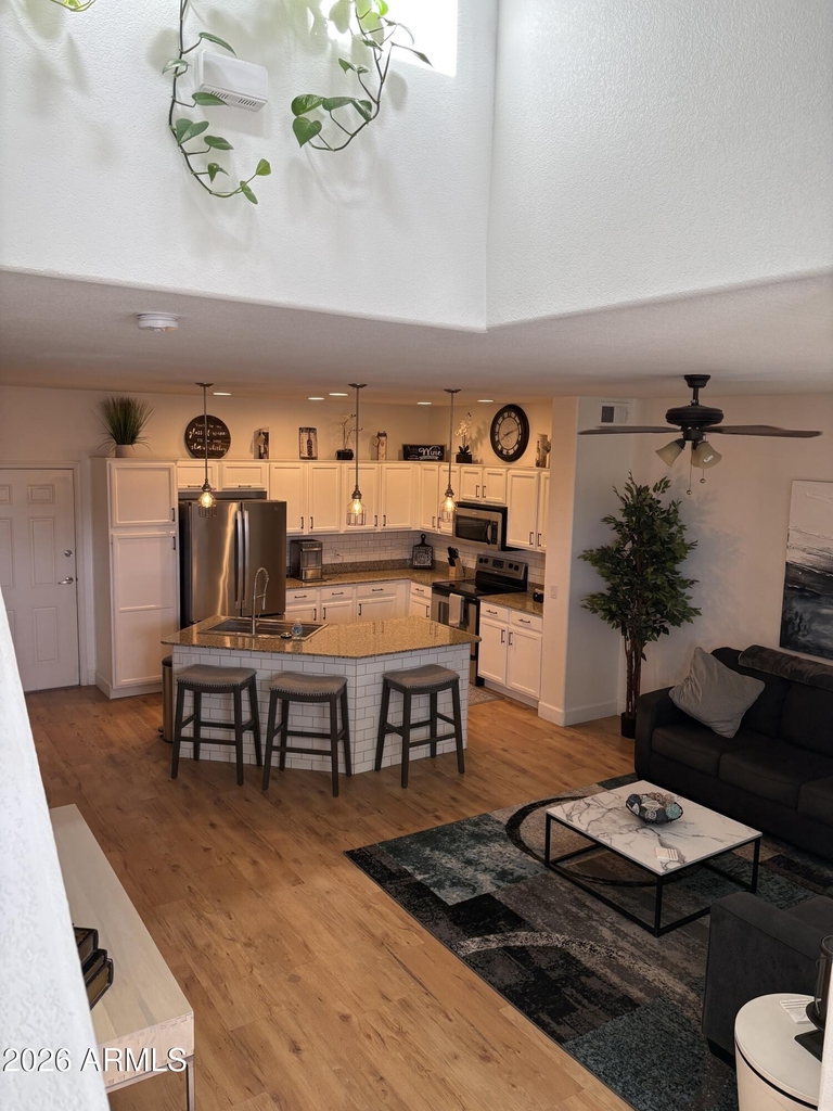 123 N Washington Street - Photo 1