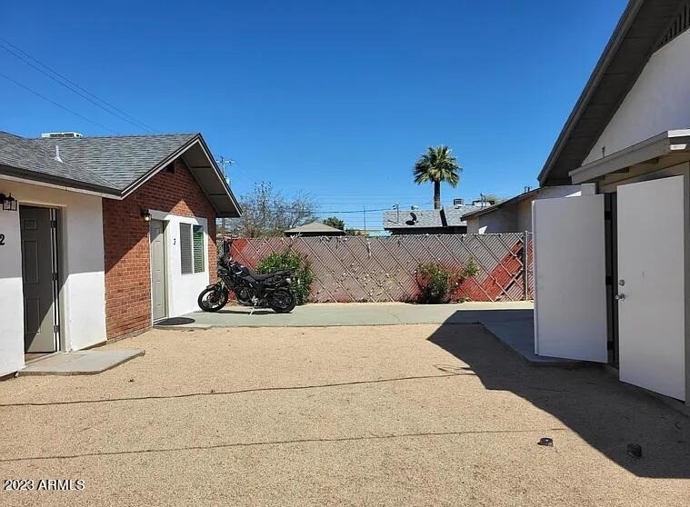 1522 W Polk Street - Photo 9