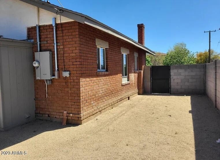1522 W Polk Street - Photo 11