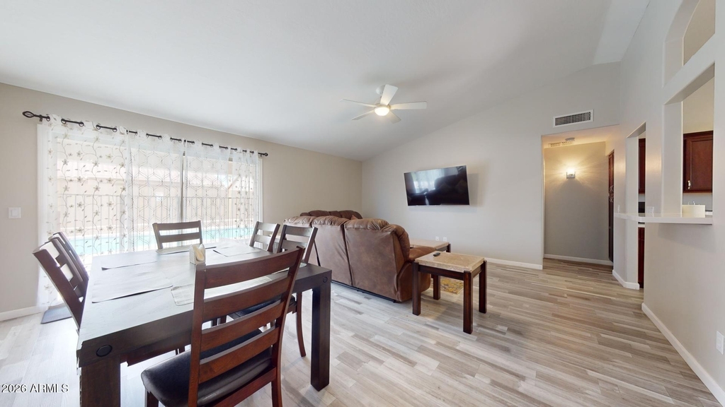 15420 N 160th Lane - Photo 5