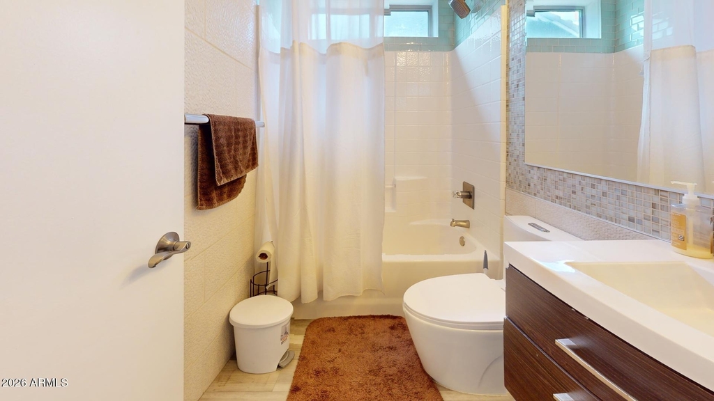 15420 N 160th Lane - Photo 10