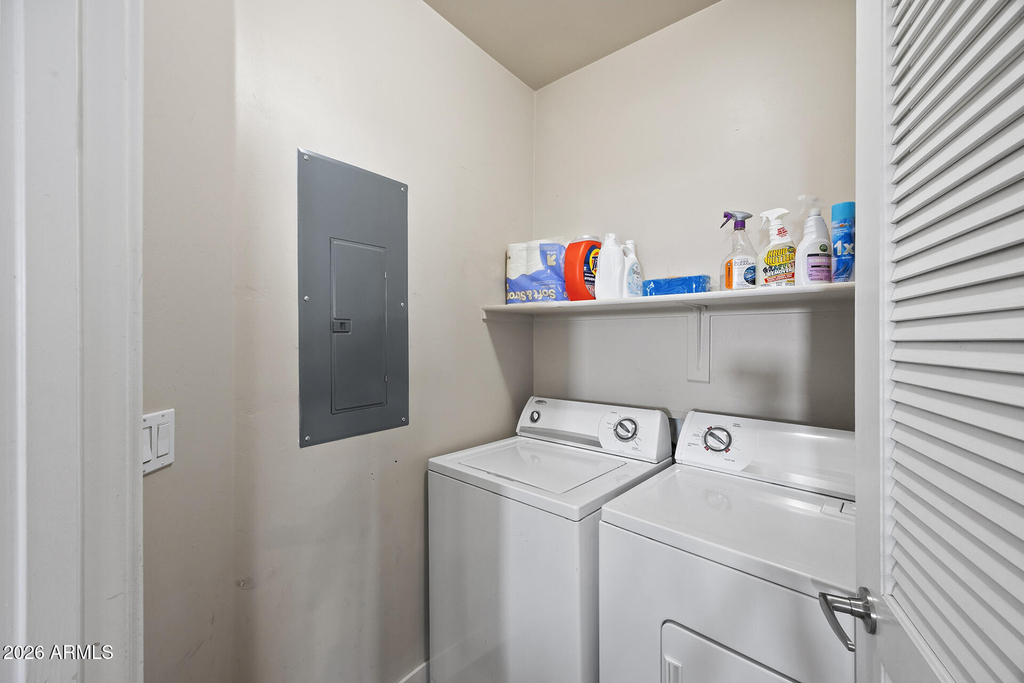 945 E Playa Del Norte Drive - Photo 17