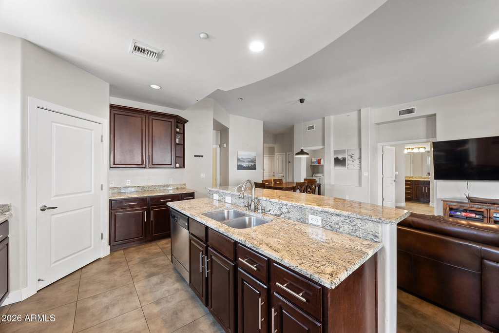 945 E Playa Del Norte Drive - Photo 14