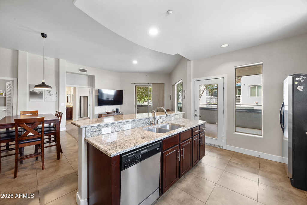 945 E Playa Del Norte Drive - Photo 15