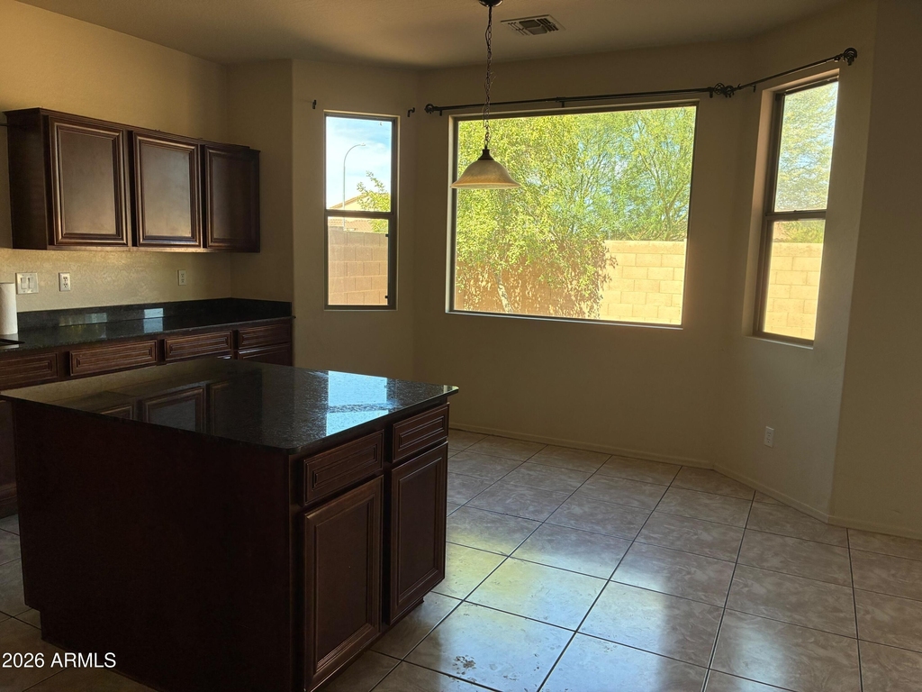 3340 S Sunland Drive - Photo 7