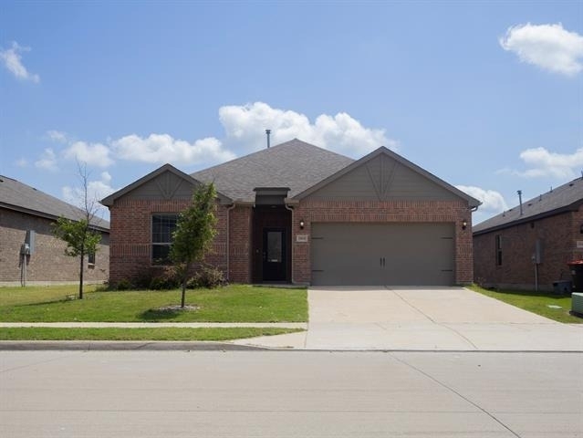 2100 Penaflor Drive - Photo 0